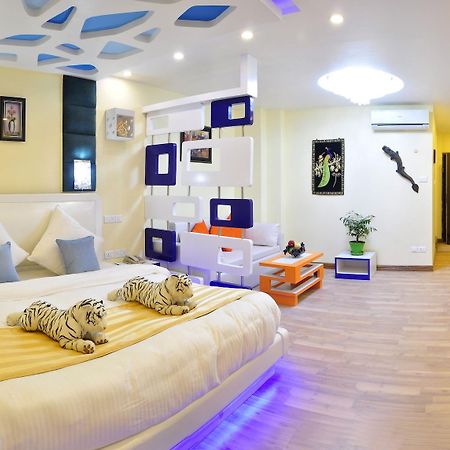 Royal Penguin Boutique Hotel & Spa Kathmandu Bagian luar foto